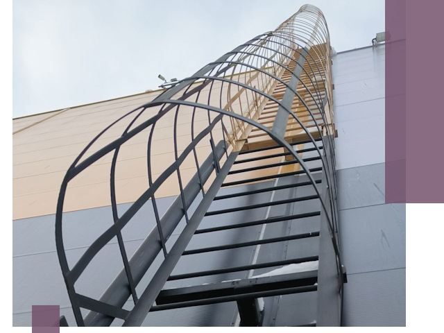 Изготовление и монтаж пожарных лестниц в Усинске профессионально