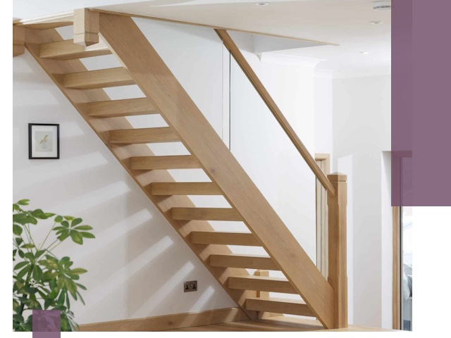 Изготовление деревянных лестниц под ключ в Усинске для дома