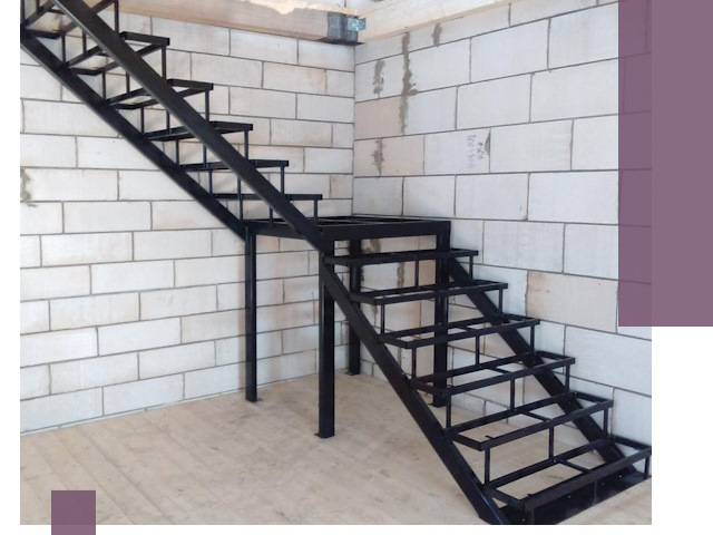 Лестницы на металлокаркасе под ключ в Усинске — изготовление и монтаж