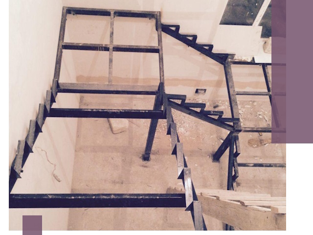 Монтаж лестниц на металлокаркасе в Усинске быстро и качественно