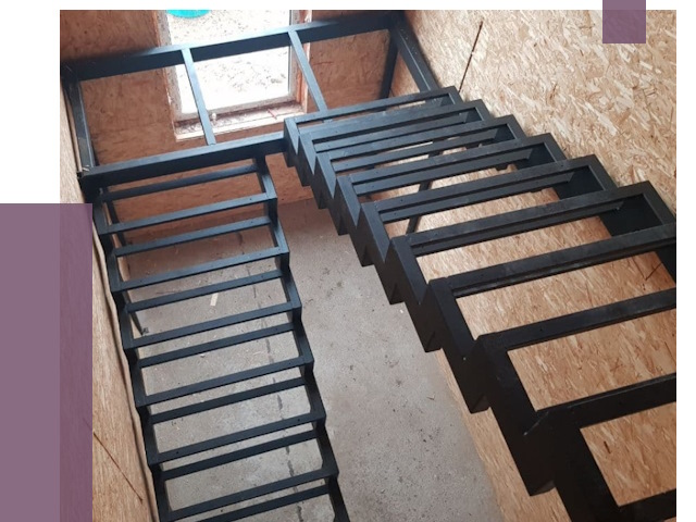 Демонтаж лестниц на металлокаркасе в Усинске от 7371 руб. за м²