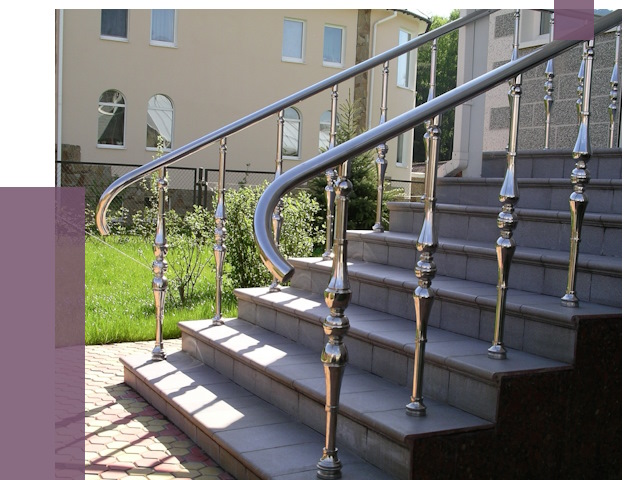 Перила для крыльца в Усинске от 10750 руб. — монтаж ПРОЛЁТ-Снс