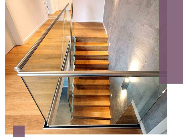 Перила для лестницы в доме — изготовление и монтаж в Усинске