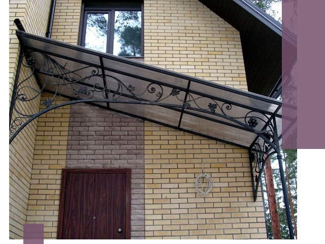 Односкатные козырьки из металла под ключ в Усинске