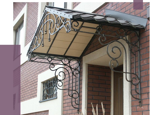 Двускатные козырьки в Усинске под ключ от 12798 руб.