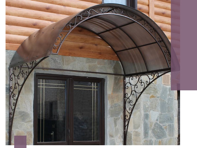 Арочные козырьки под ключ в Усинске: изготовление и монтаж