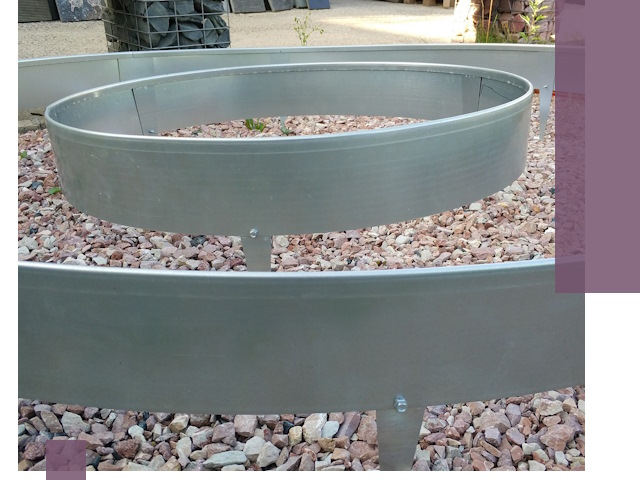 Нержавеющие бордюры под ключ в Усинске — изготовление и монтаж